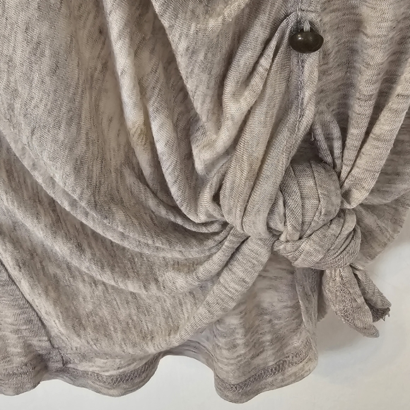 Stylish Ruched Button Blouse - Picture 6 of 8